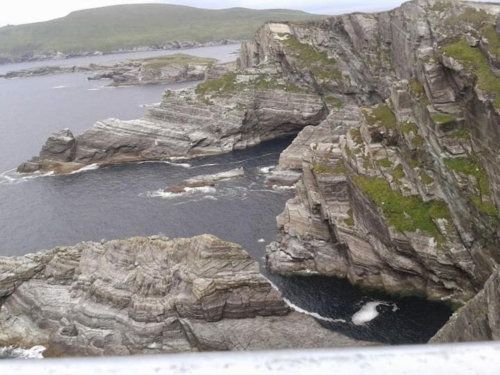 Skellig View Sunset Cliffs View Apartment Portmagee ภายนอก รูปภาพ