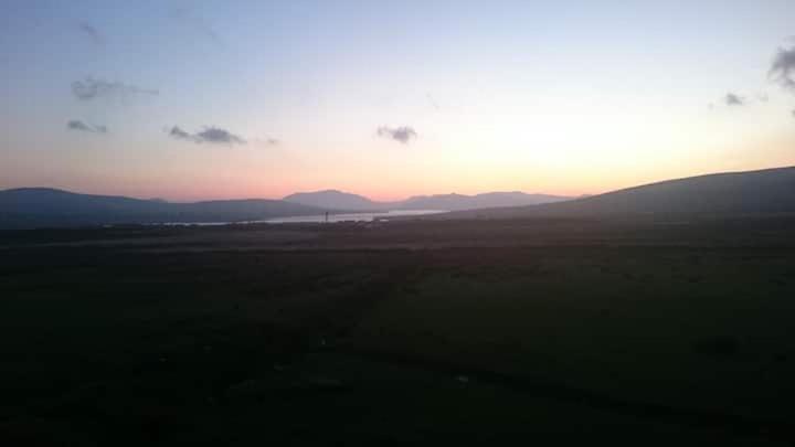 Skellig View Sunset Cliffs View Apartment Portmagee ภายนอก รูปภาพ