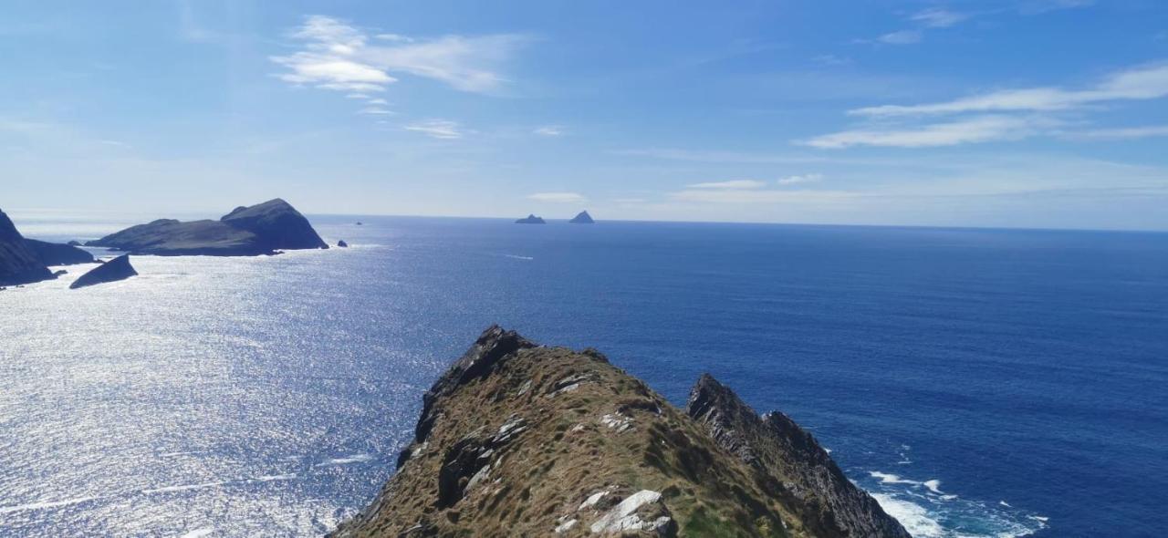 Skellig View Sunset Cliffs View Apartment Portmagee ภายนอก รูปภาพ
