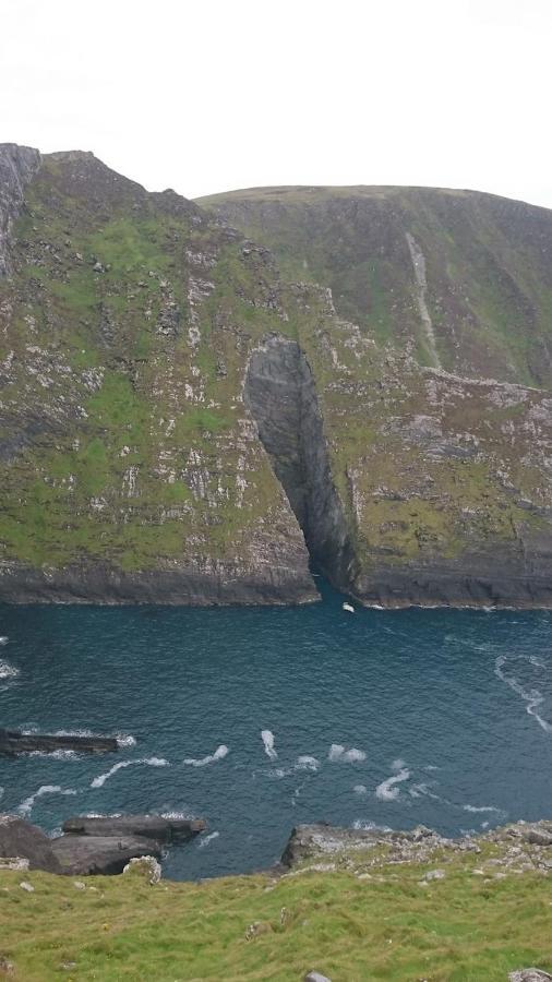 Skellig View Sunset Cliffs View Apartment Portmagee ภายนอก รูปภาพ
