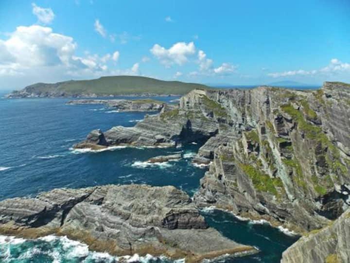 Skellig View Sunset Cliffs View Apartment Portmagee ภายนอก รูปภาพ